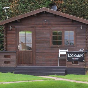 Log Cabin website